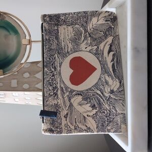 Sezane Inoui Limited Edition Pouch